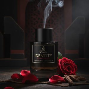 Identity - Oud crescent <br><em>(inspiration The moon)</em>